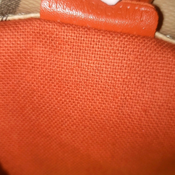 Burberry Haymarket Canterbury Tote - Picture 11 of 16